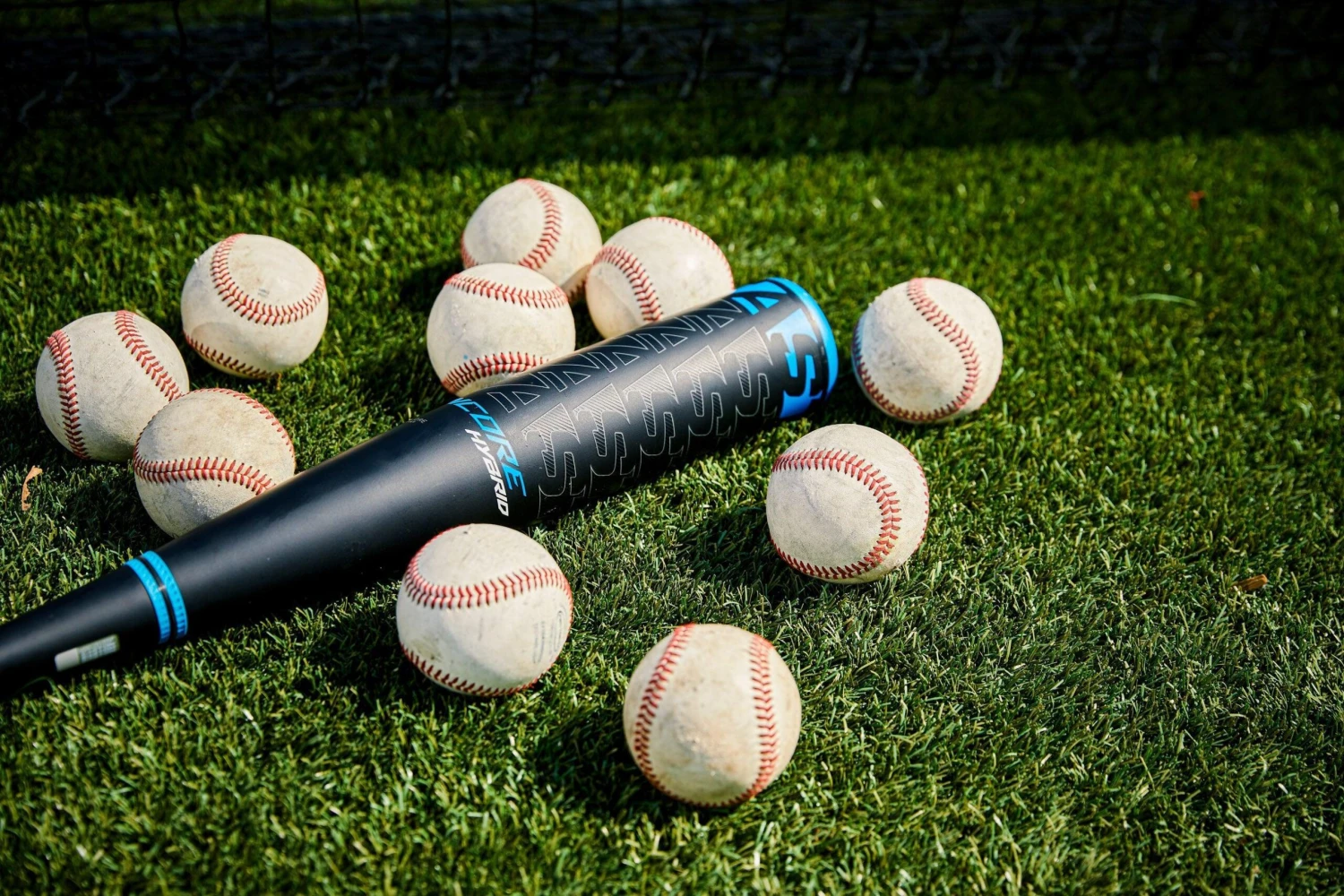 2023 Easton Encore Hybrid (-3) BBCOR Baseball Bat: BB23EN - Image 4