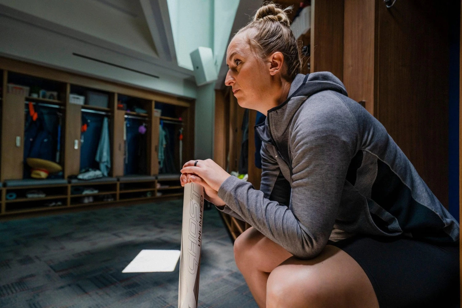 2023 Easton Ghost Unlimited (-9) Fastpitch Softball Bat: FP23GHUL9 - Image 7